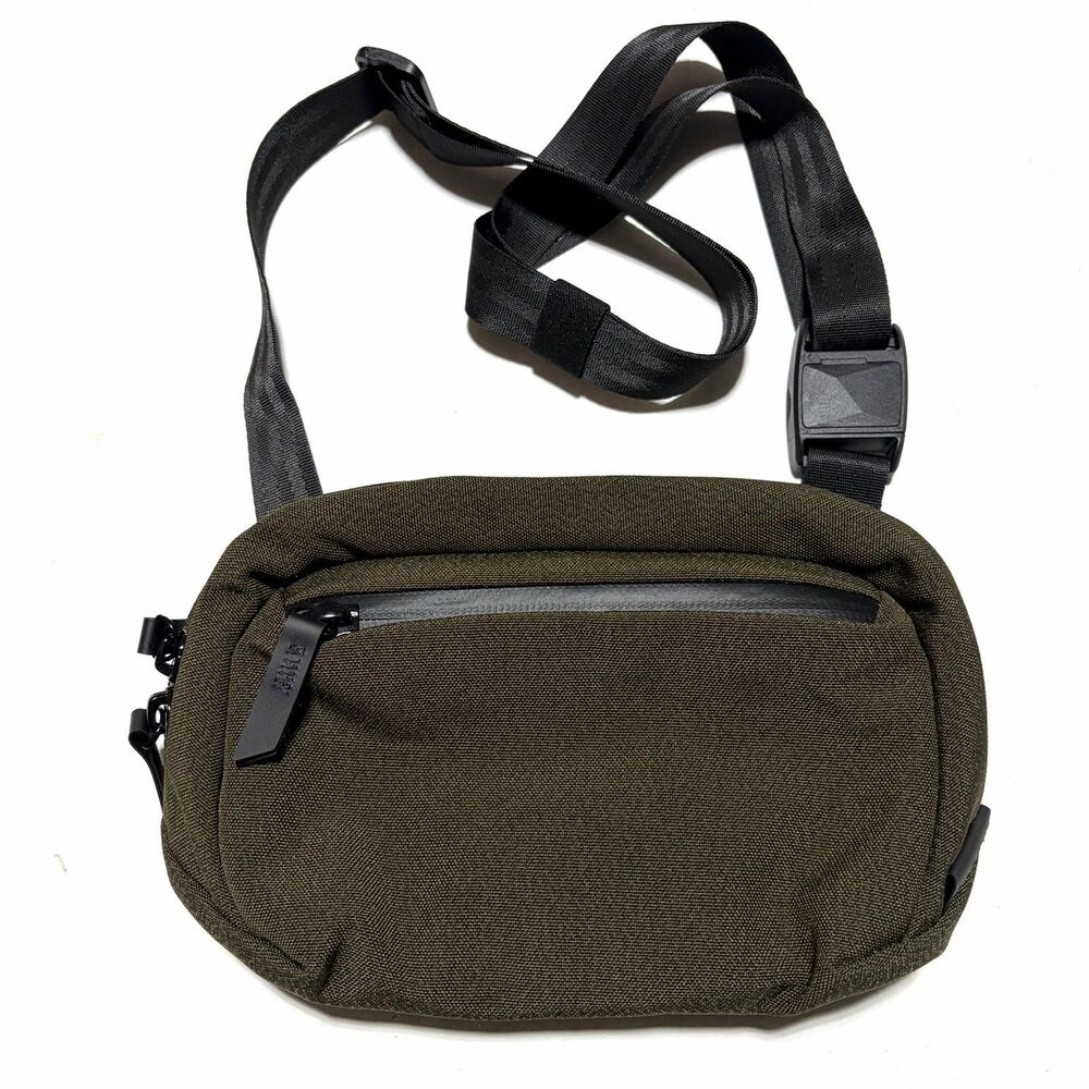 Alpaka Go Sling Nano in Army Green